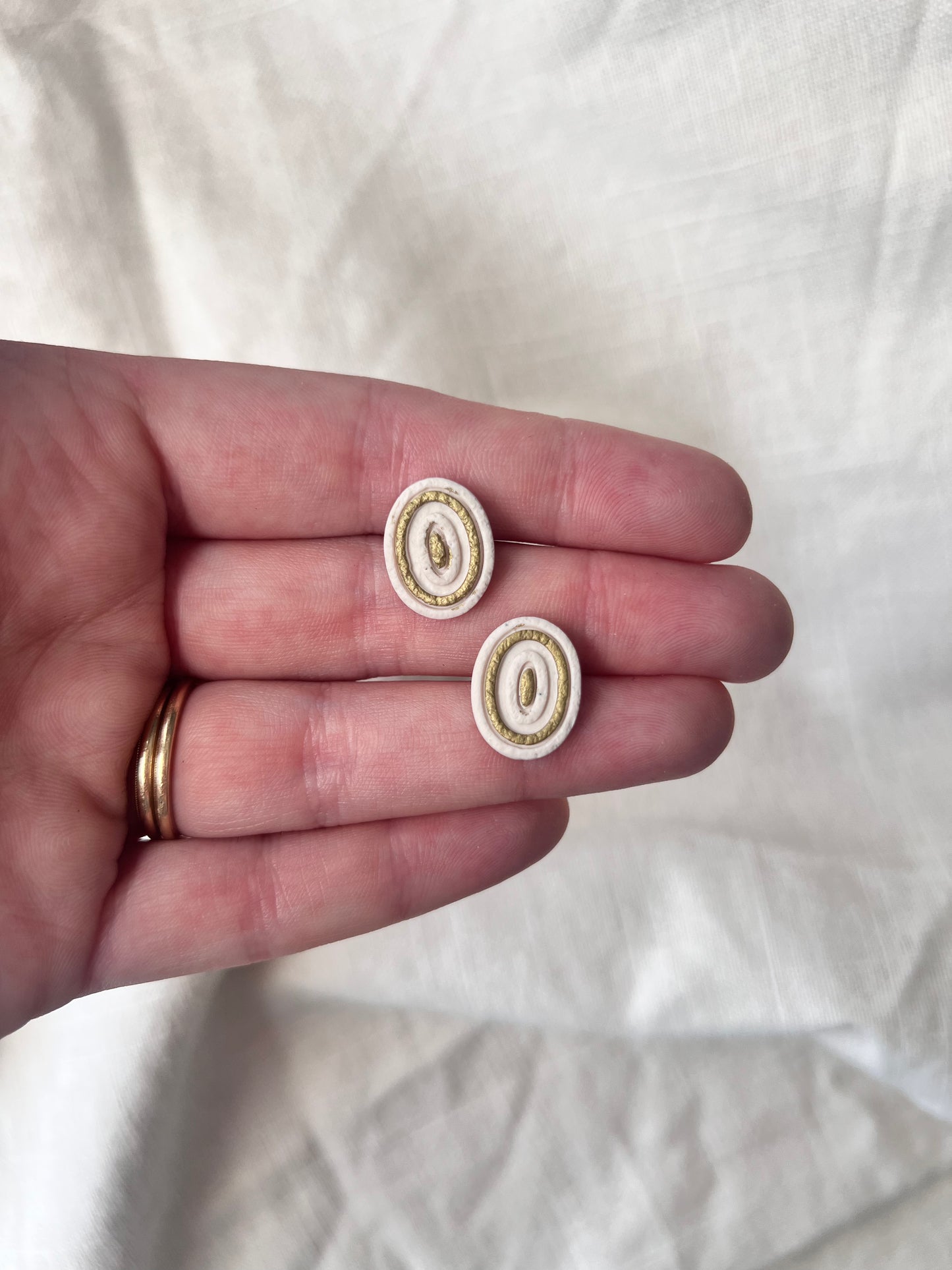 Orla Studs | White & Gold