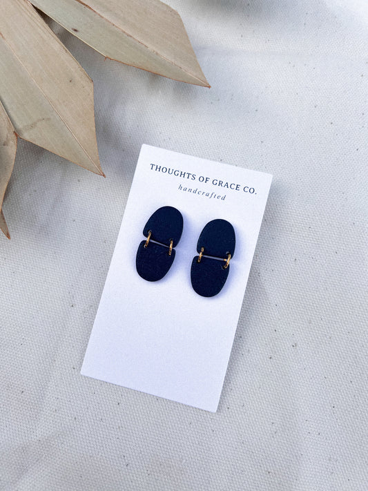 Jenn Studs | Black
